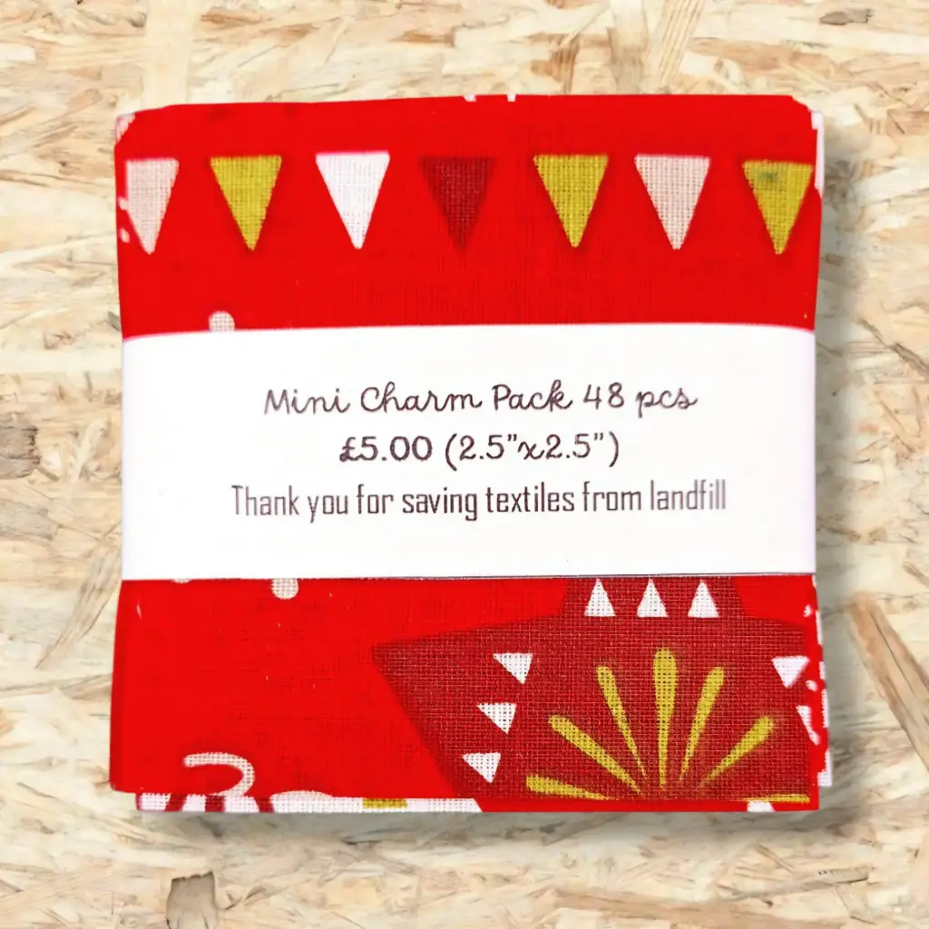 Christmas Mini Charm Pack (48 pcs)