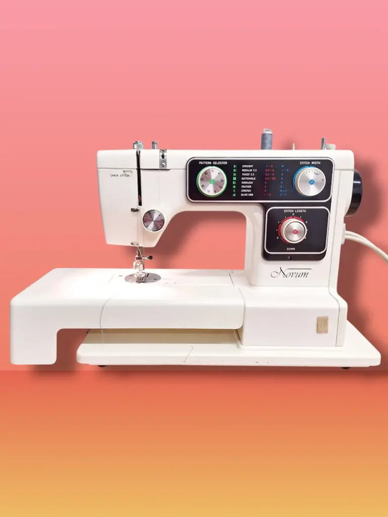 Janome Novum Sewing Machine (SOLD)