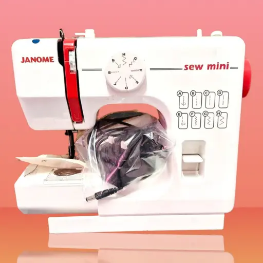 [P003] Janome - sew mini